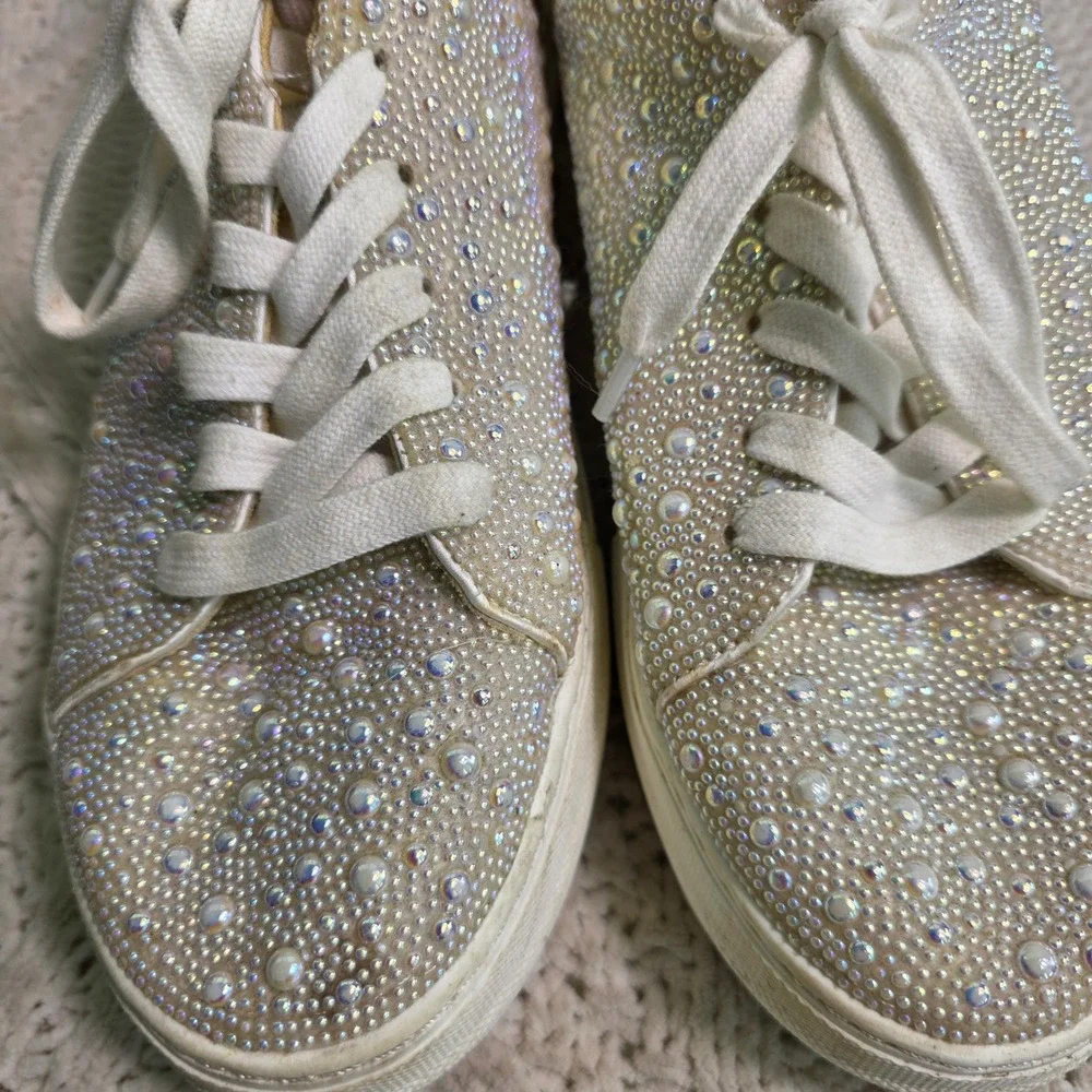 Betsey Johnson Sneakers Ivory Rhinestone Pearl Bridal Platform Womens 11
